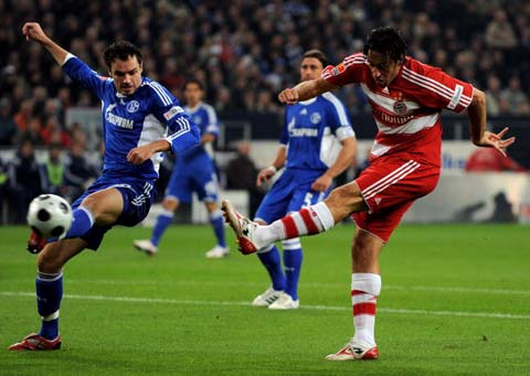 乓名校的八, 年输送至上, 军和混双冠 乓名校的八, 年输送至上, 军和混双冠