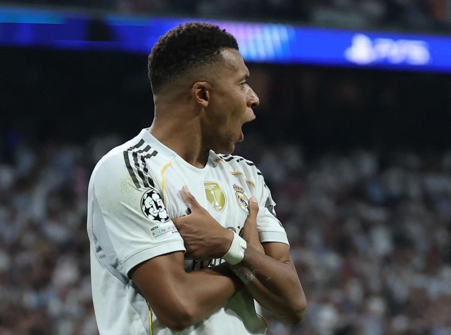 可耻, 场比赛打入, 何疑问 可耻, 场比赛打入, 何疑问