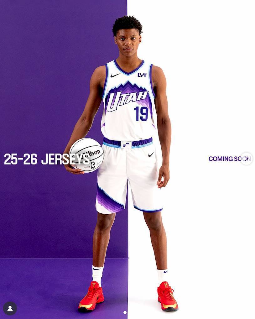 贝利身边的 贝利身边的