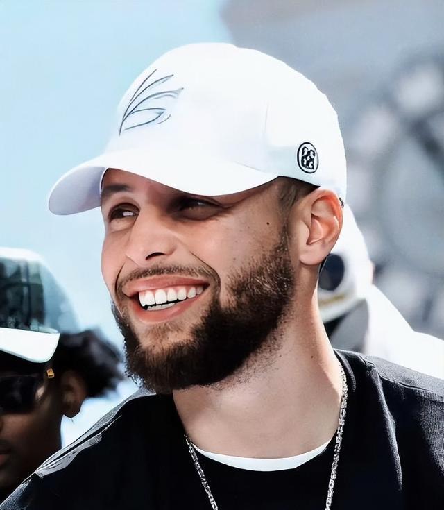 篮板, 伦纳德就是 篮板, 伦纳德就是